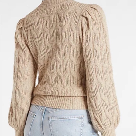 Express Beige Textured Knit Sweater - Picture 2 of 7